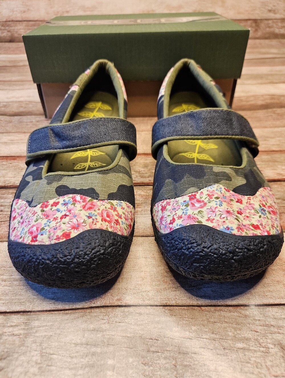 KEEN Harvest MJ Shoes - Picture 4 of 9